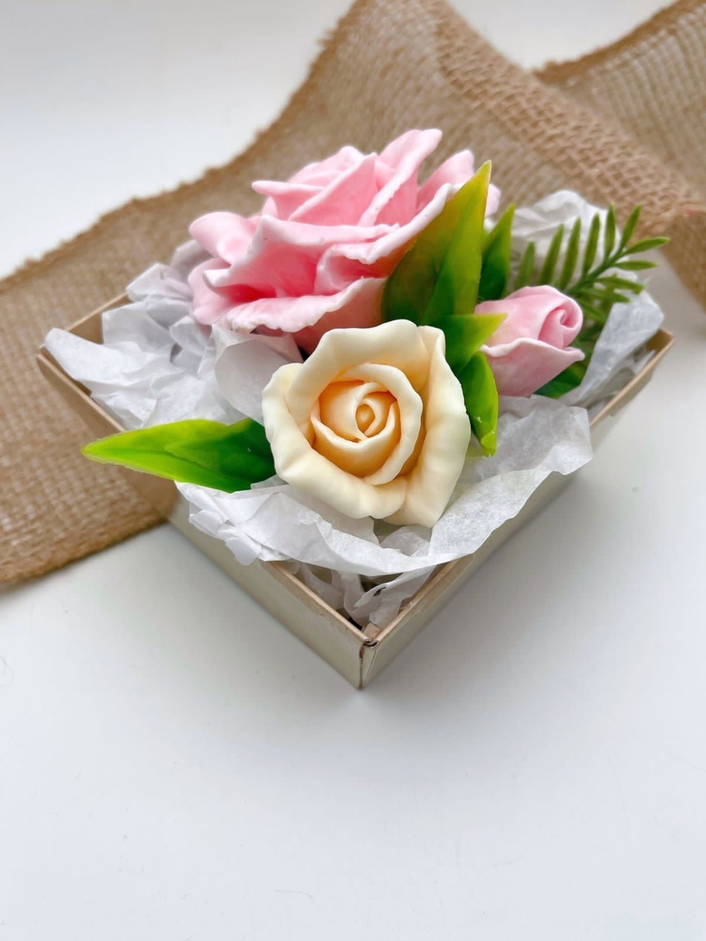 «Роза в куполе, роуз»