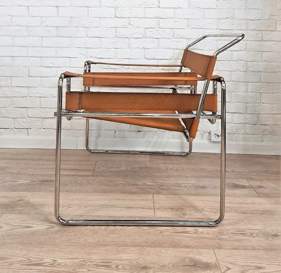 Кресло Wassily, коричневая кожа