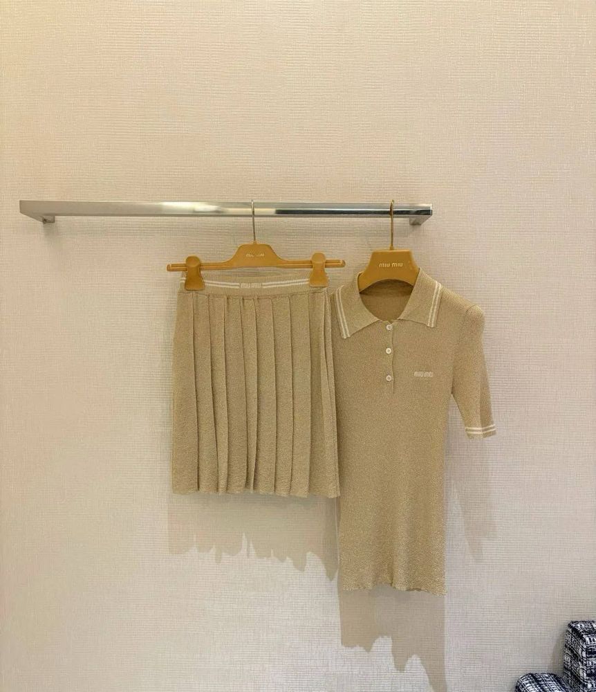Поло MIU MIU