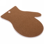 Подставка под горячее керамика «Варежка» 20*25см Дед Мороз с подарком