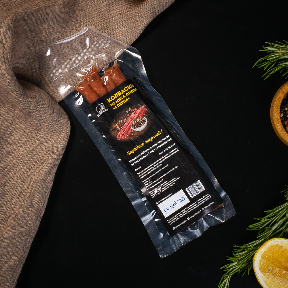 Колбаски из мяса птицы 4 перца