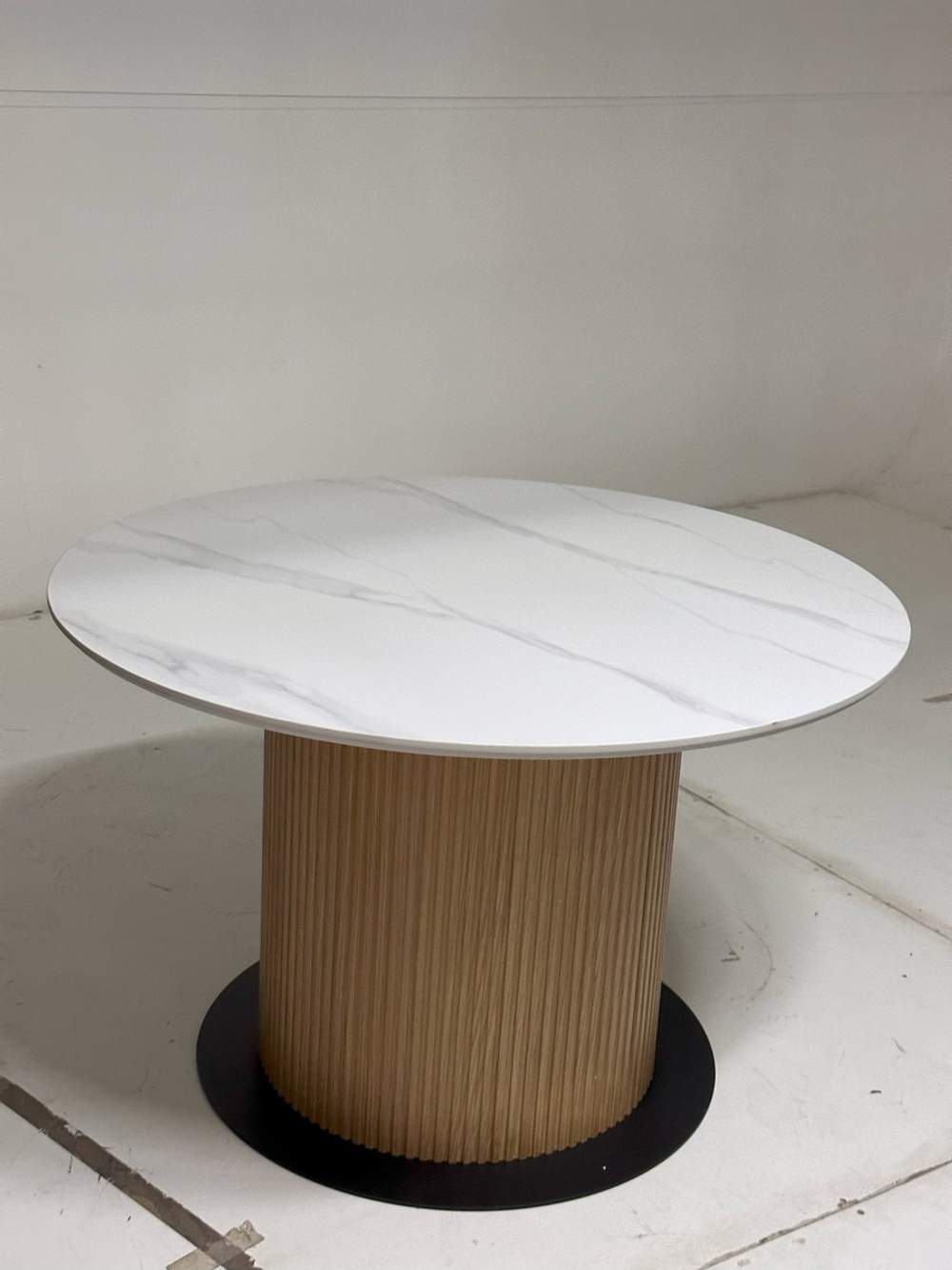 Стол М-City DISAUR Меса (Mesa) D120 Белый мрамор M326, Дуб