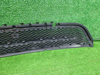 Решетка переднего бампера Range Rover Velar 17-23