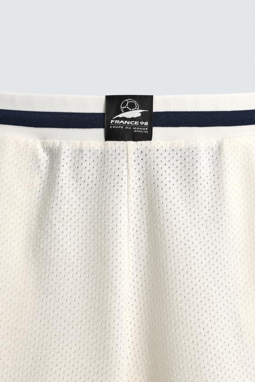 ZARA ШОРТЫ В СТИЛЕ FIFA WORLD CUP™ ФРАНЦИЯ 98 КЛАССИКА, БЕЛЫЙ