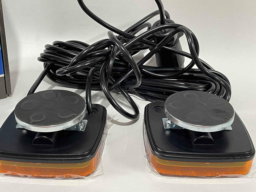 LD-02 (12V) - Кабель / Светодиодные задние фонари на магнитах для прицепа, 12V, влагозащитные (2 шт. / комплект)