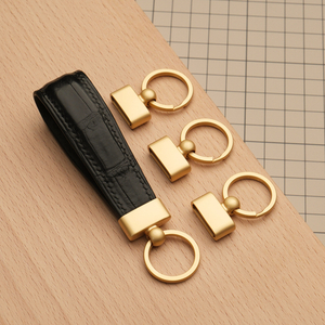 Основа для брелка, цвет золотой сатин