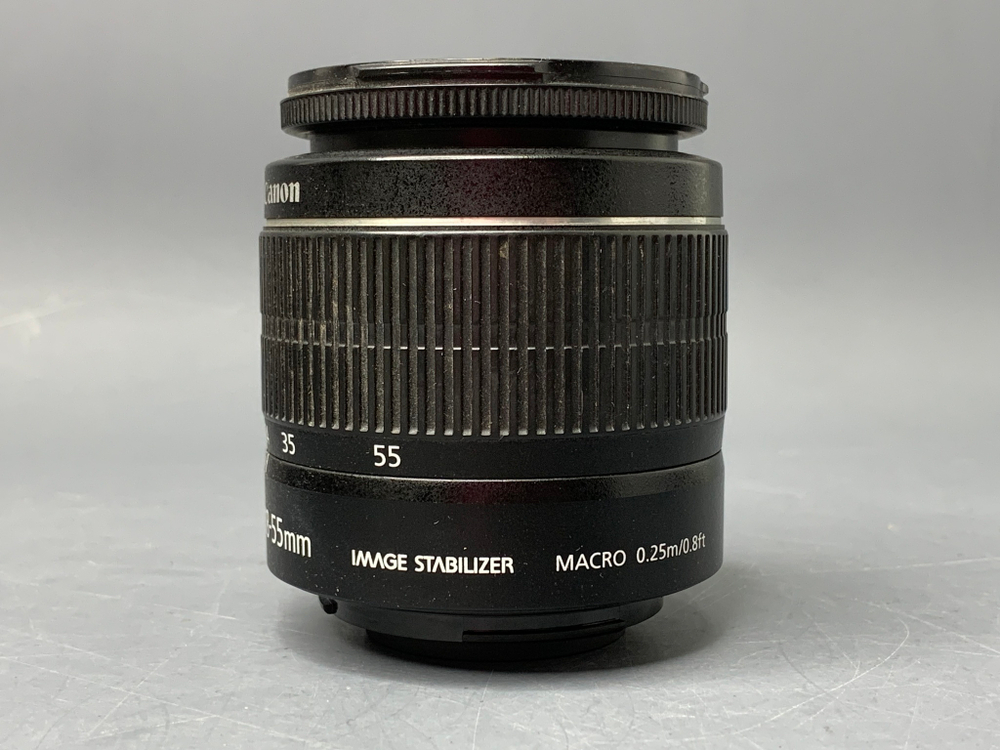Canon 550D Kit 18-55mm 50000 кадров
