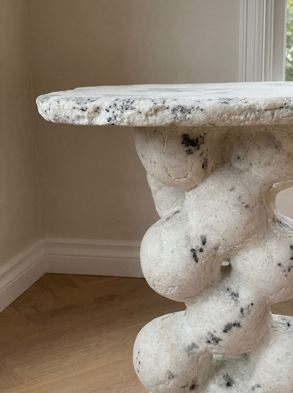 Столик «Мраморный снег»