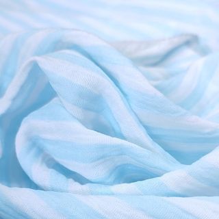 Муслин двухслойный "Ярко голубая полоска на молочном"