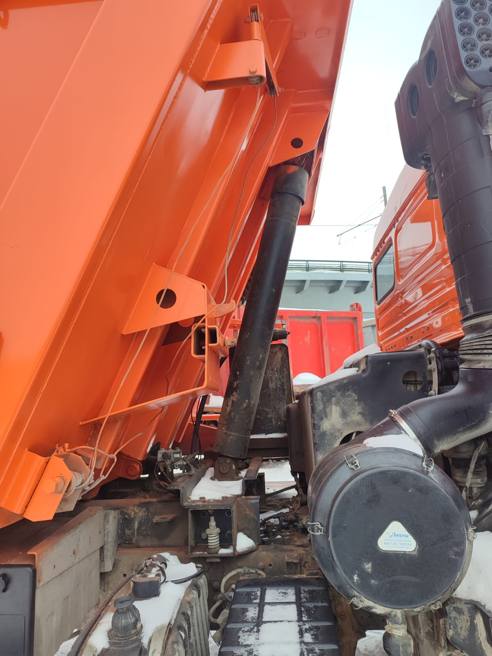 КамАЗ 6520 6x4 Самосвал 6520-3026012-53 (Дизельный, 11,7 л, 400 л.с., МТ)