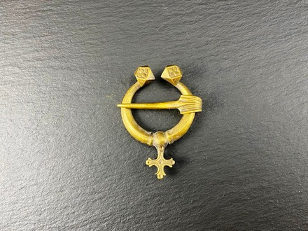 Фибула. Эстония 10-11 в.