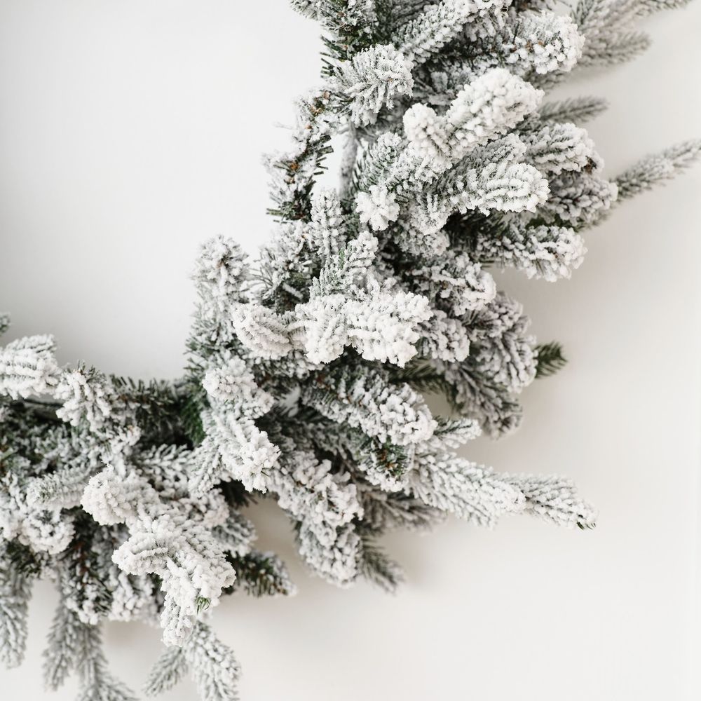 Рождественский венок заснеженный «Blanc» (Литая+ пвх) 60 см