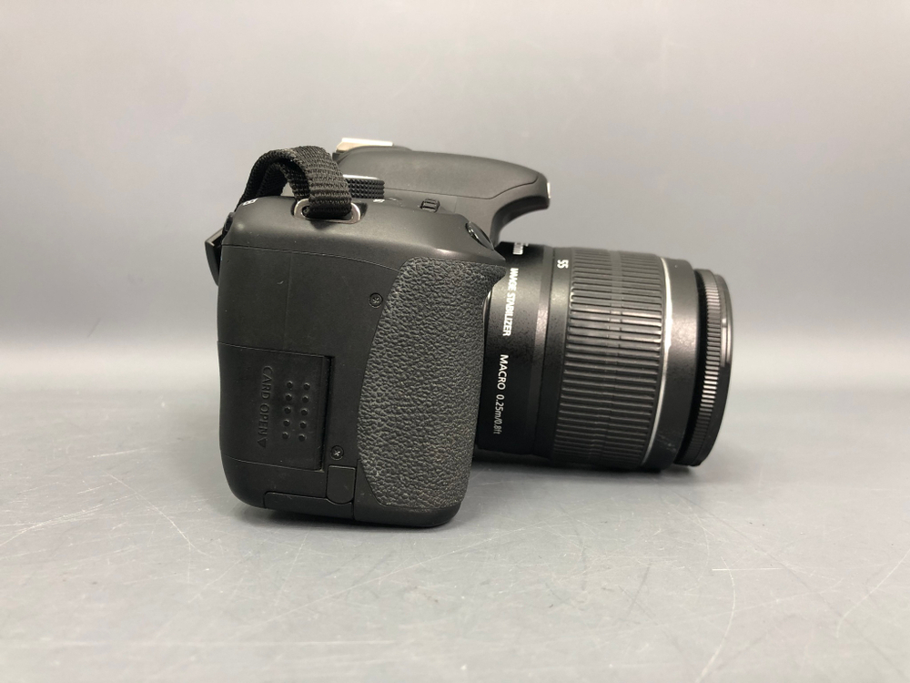 Canon 600D + 18-55mm 3.5-5.6 IS II