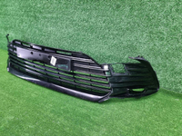 Решетка переднего бампера Toyota Camry xv70 20-нв