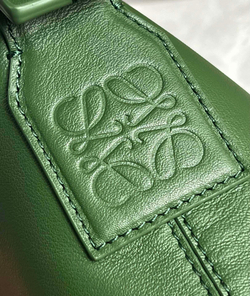 Loewe Small Cubi Crossbody 29 cm