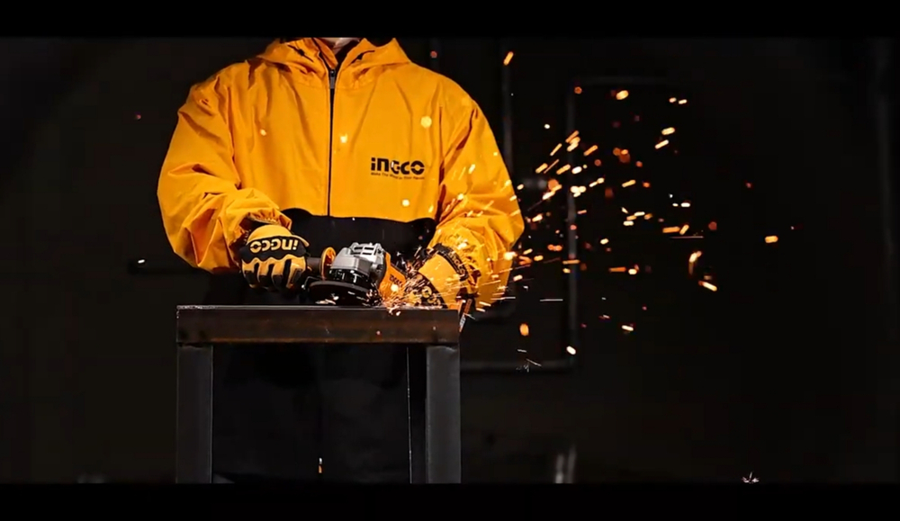 Аккумуляторная угловая шлифовальная машина (УШМ) INGCO CAGLI211156 INDUSTRIAL 20 В 115 мм