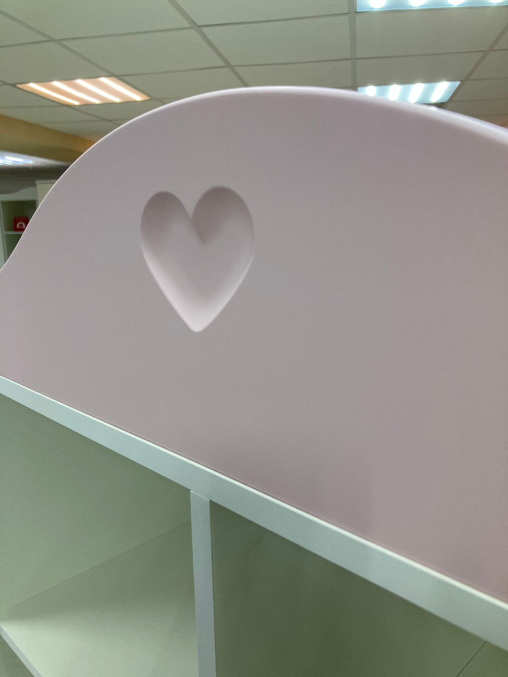 Стеллаж Сердечко МДФ белый/орхидея