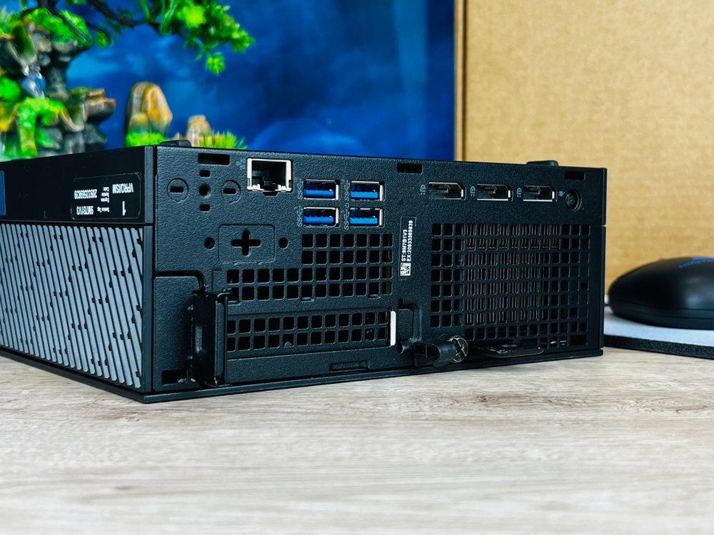 Мини-ПК Intel Dell Precision 3260 compact Core i7-12700 Intel UHD Graphics 770, Windows 11 Pro, черный