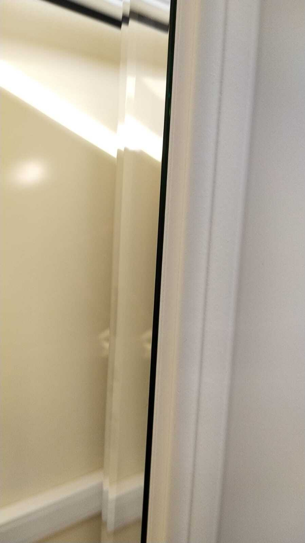 Дверь Входная Лабиринт VERSAL  Зеркало фацет Белый софт