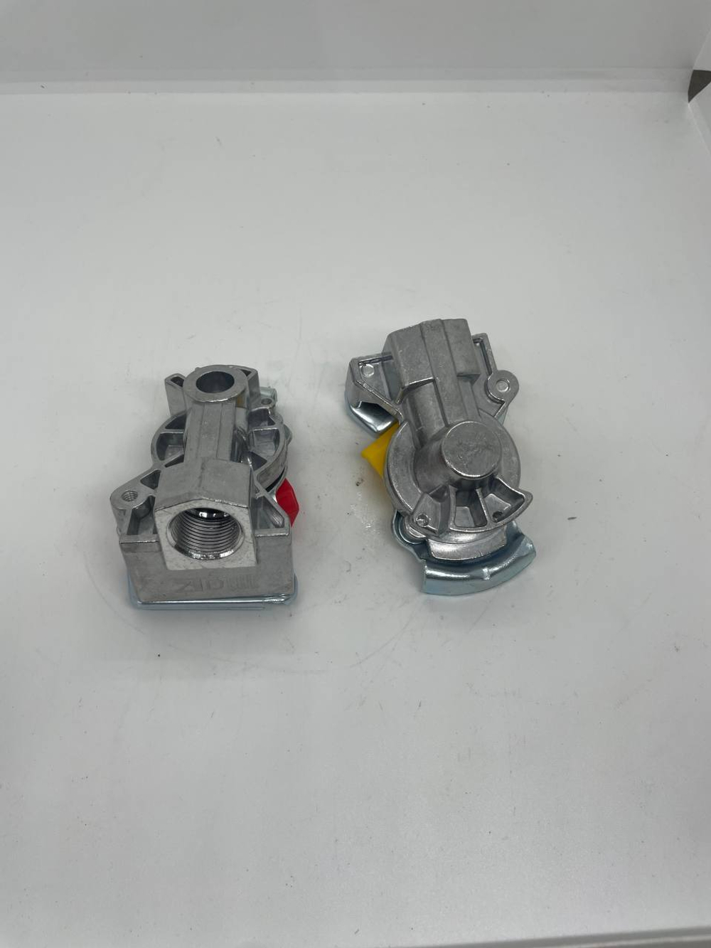 Головка ПАЛМ из 2-х М22х1,5 ж+к 100-3521110