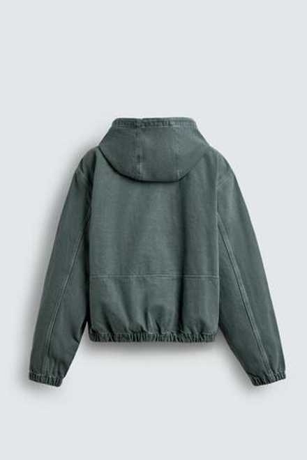 ZARA КУРТКА С КАПЮШОНОМ ИЗ ТКАНИ С ЭФФЕКТОМ ПОТЕРТОСТИ, ЛИНЯЛЫЙ ЗЕЛЕНЫЙ