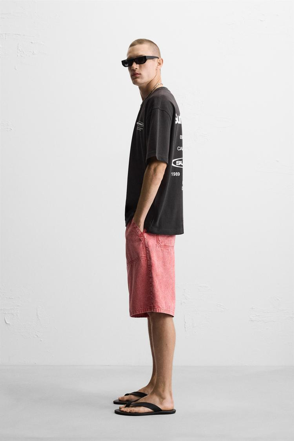 ZARA ФУТБОЛКА С ПРИНТАМИ И НАДПИСЯМИ, ЧЕРНЫЙ