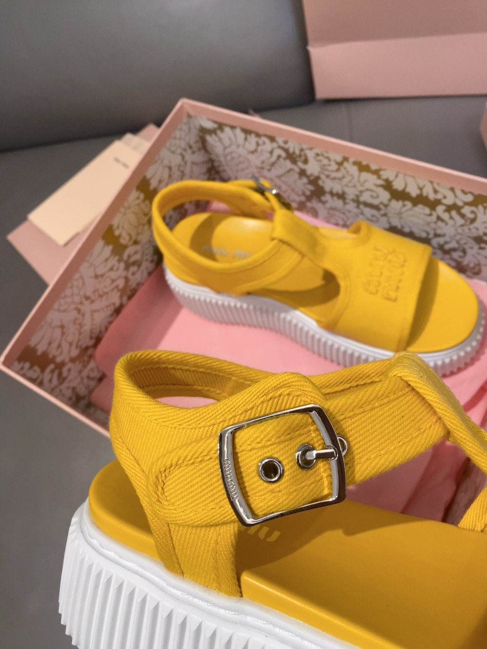 Miu Miu Sandals (6 colors)