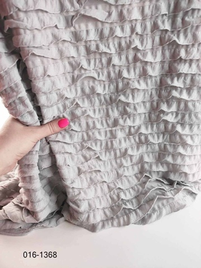 СВЕТЛО-СЕРЫЙ Рюши (К2 масляные пятна местами)