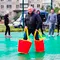 Забег в ведрах