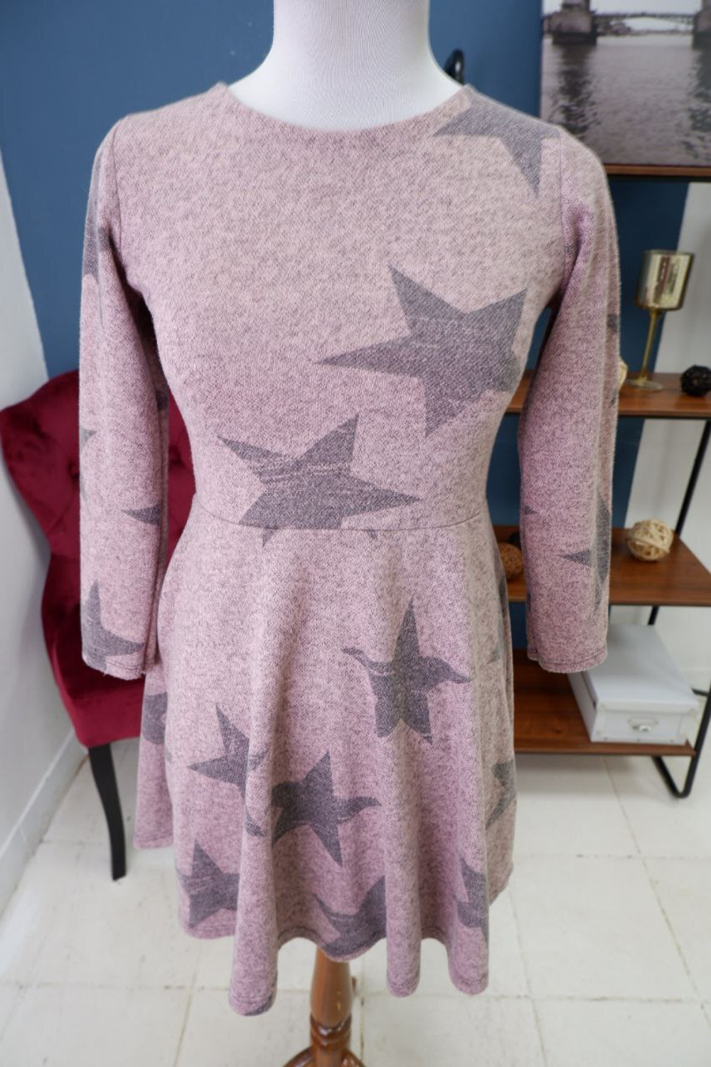 Платье со звездами  44 размер