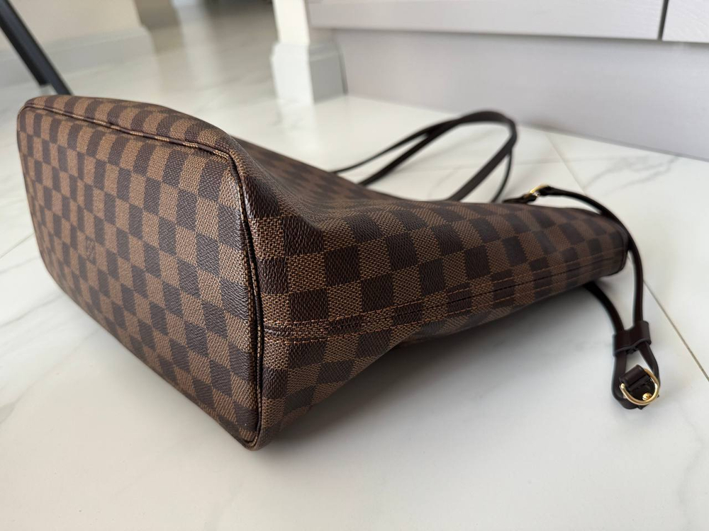 Сумка Louis Vuitton Neverfull MM