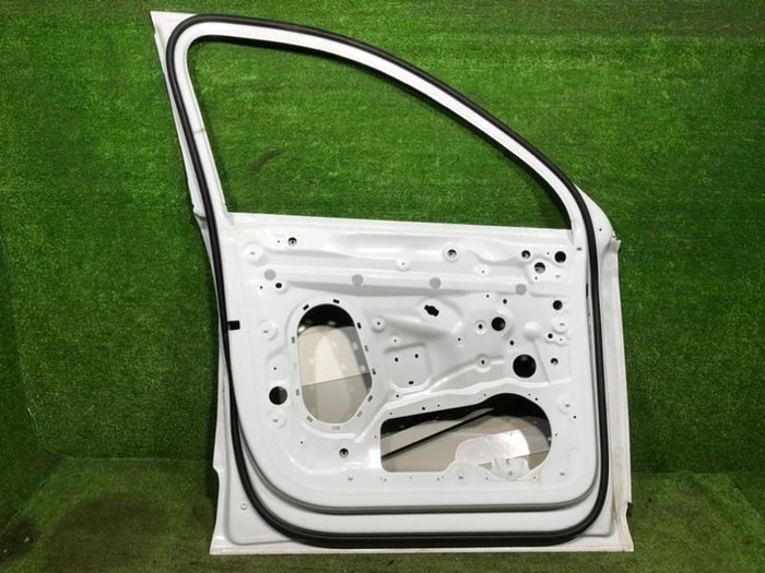 Дверь передняя левая Audi Q7 2 (2015-н.в.)