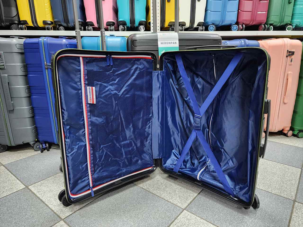 Чемодан Большой (L) полипропилен "Mironpan" съёмные колёса