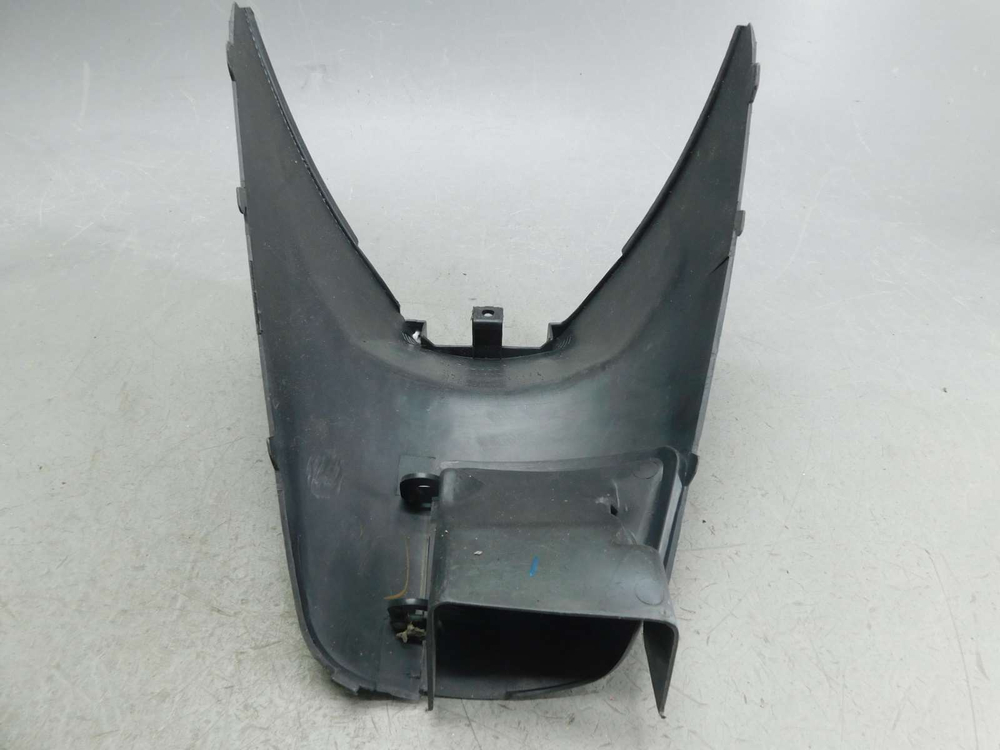 Пластик внутренний Honda Dio AF27 80151-GAH-0000 032004