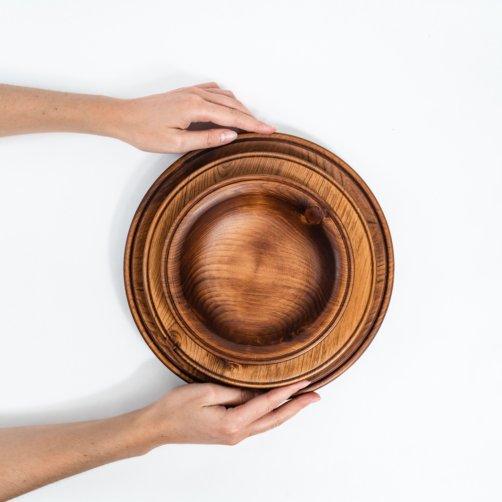 Набор деревянных тарелок Art of Siberia серии Аристократ из сибирского кедра TN57