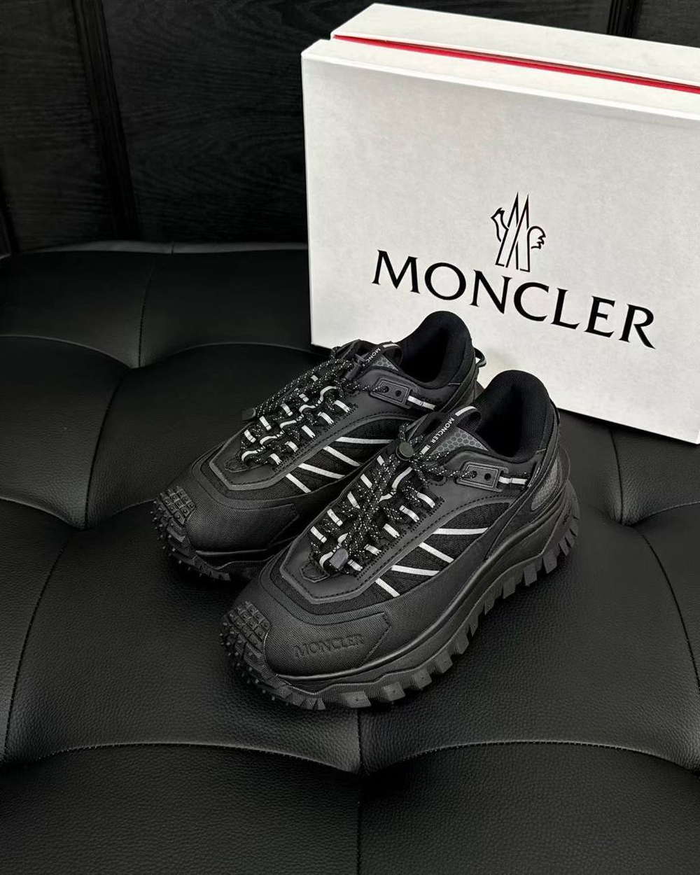 Кроссовки Moncler