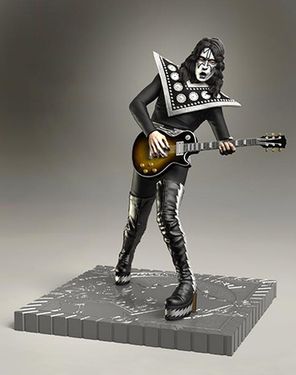 Kiss Hotter Than Hell - The Spaceman (Ace Frehley)