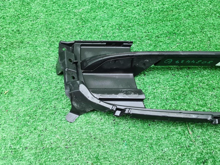 Решетка перед. бампера Porsche Panamera 971 20-24