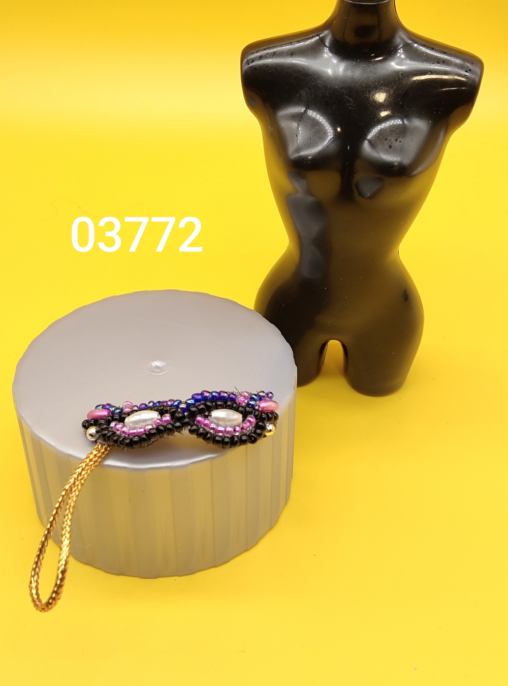 Аксессуар для куклы Барби винтаж - маска 03772