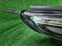 Фара правая Subaru Outback 6 (2019-2022) LED (В пленке)
