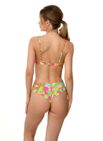 Стильный купальник с цепочками на бретелях и пояске (Размер: C/M) (Цвет: разноцветный)