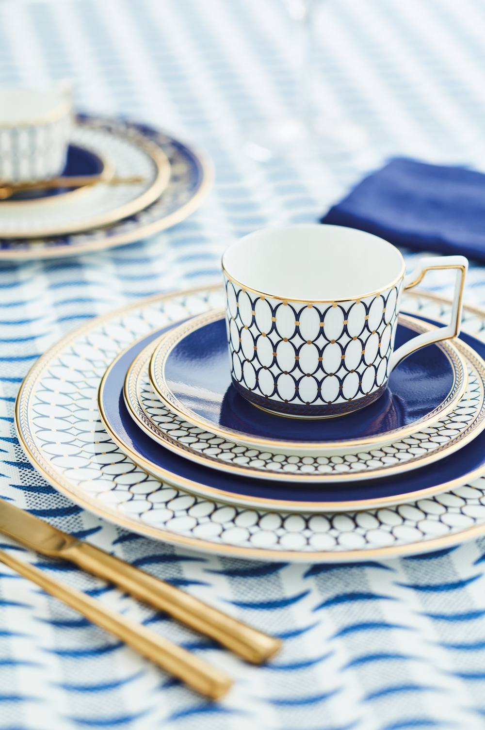 Wedgwood Глубокая тарелка Renaissance Gold 23 см 5C102101012