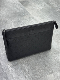 Клатч Louis Vuitton Voyage