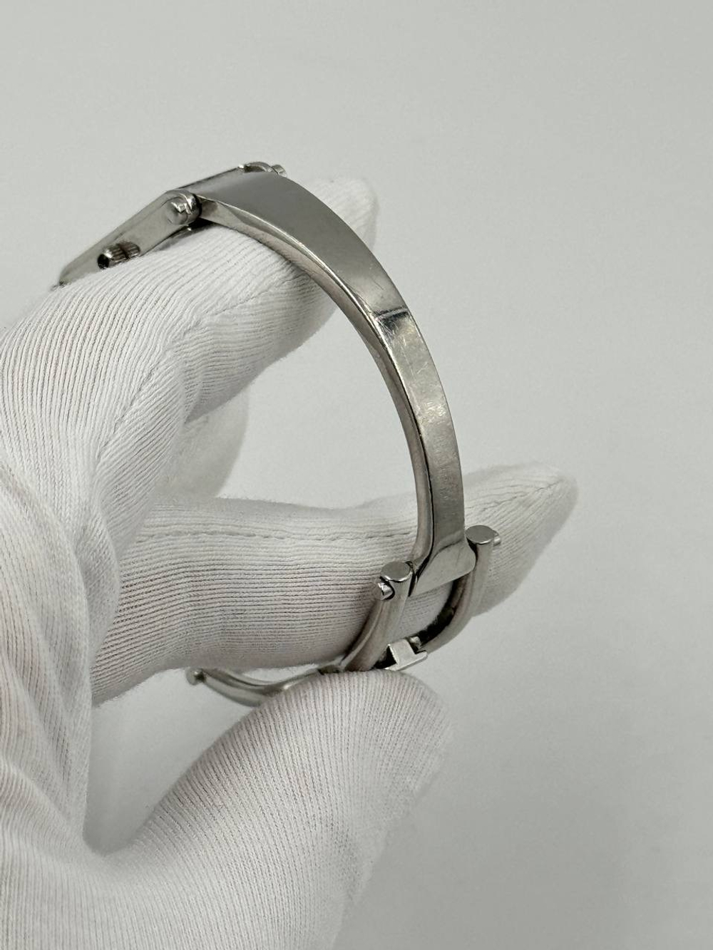 Часы Gucci 1500L