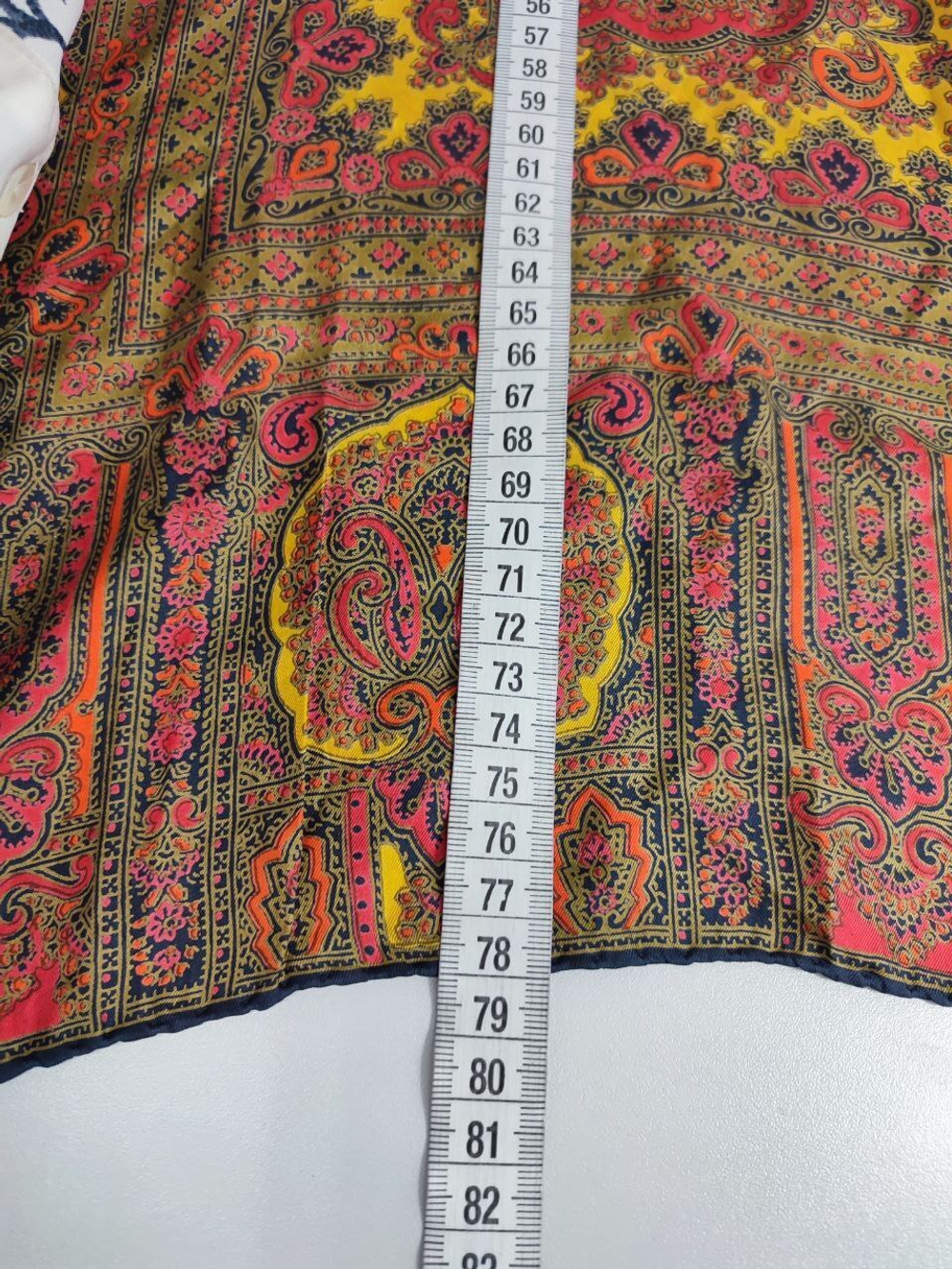 Платок с принтом