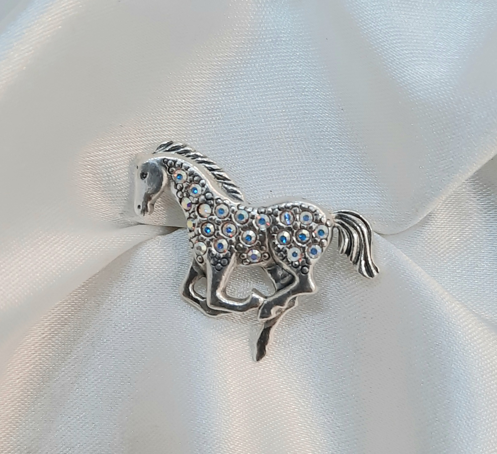 "Мстера" брошь из коллекции "Игрушки"