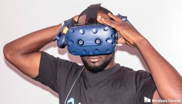 Шлем виртуальной реальности HTC VIVE PRO