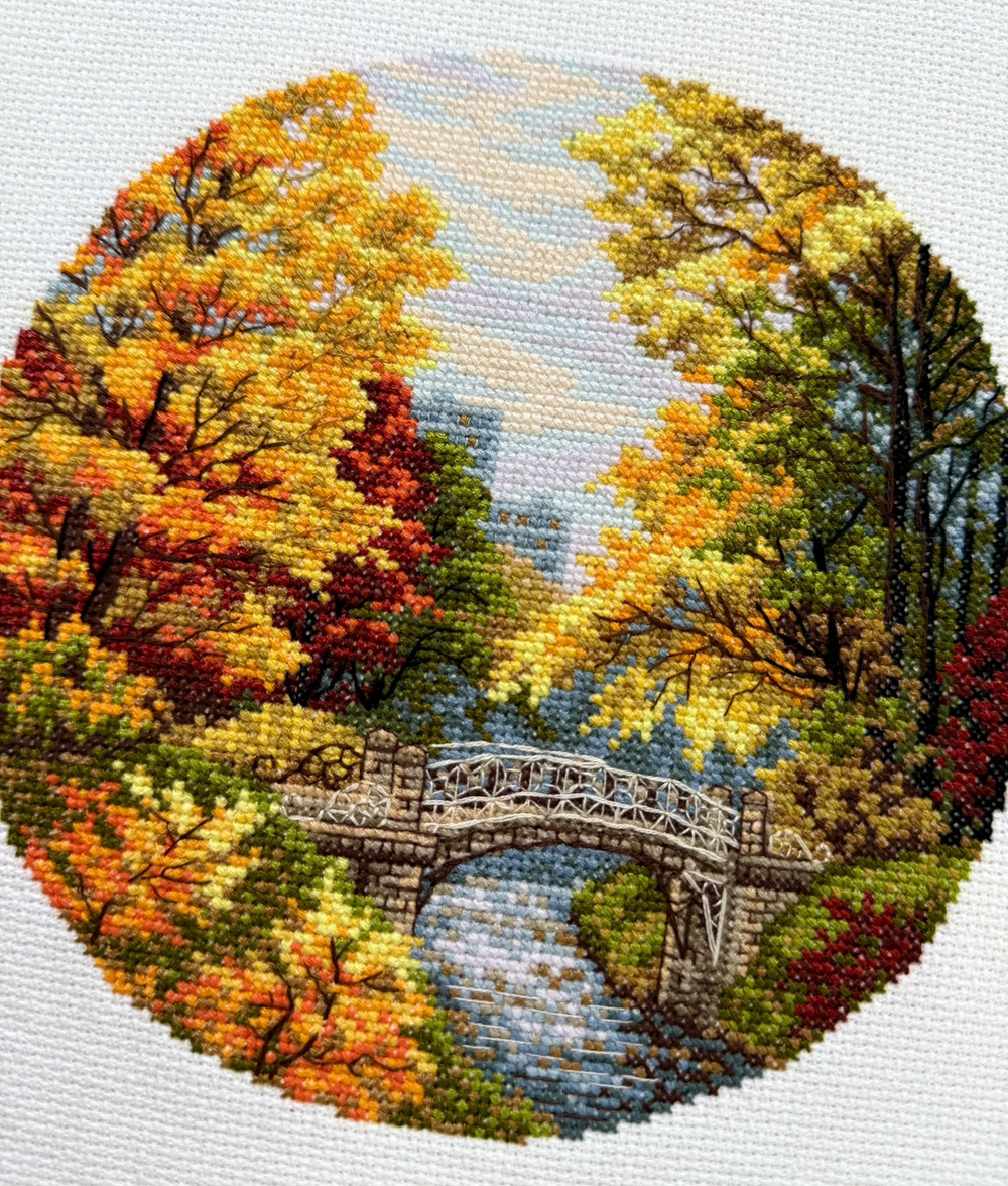Набор для вышивания крестом Искусница "Мост осенних воспоминаний"