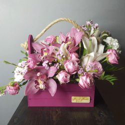 Ящик с цветами Орхидея