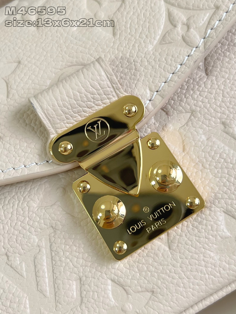 Louis Vuitton Pochette Metis East West
